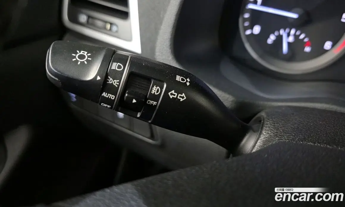 Hyundai Tucson 2017 1.7 автомат (гидро), фото 12
