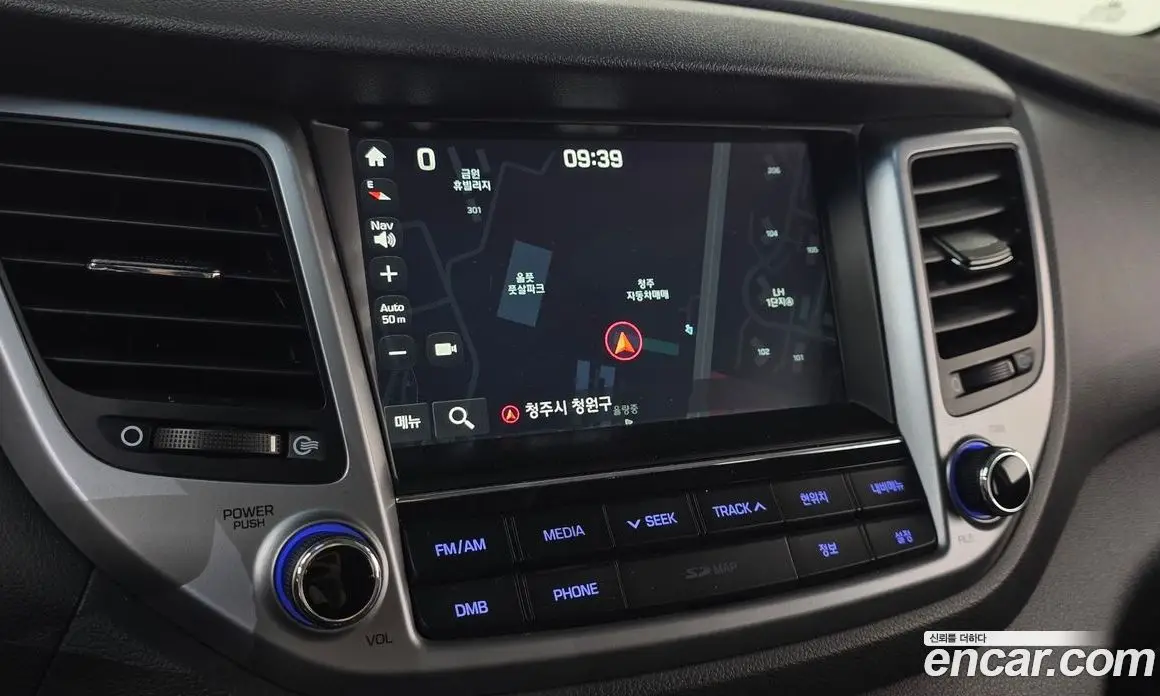 Hyundai Tucson 2017 1.7 автомат (гидро), фото 13