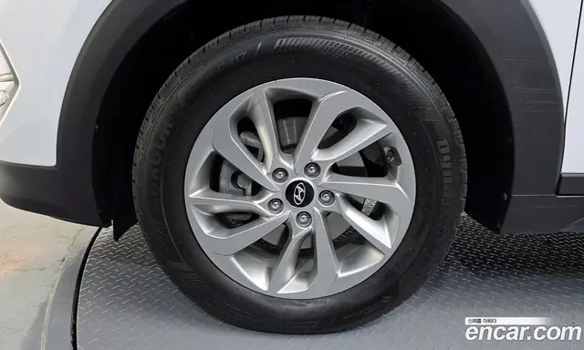 Hyundai Tucson 2017 1.7 автомат (гидро), миниатюра 5