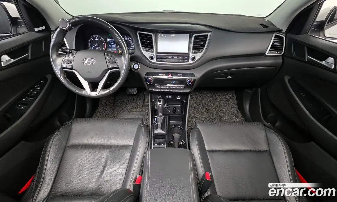 Hyundai Tucson 2017 1.7 автомат (гидро), фото 7