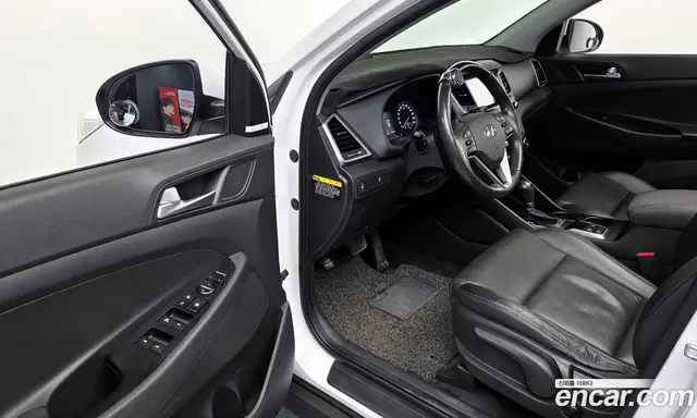 Hyundai Tucson 2017 1.7 автомат (гидро), миниатюра 10