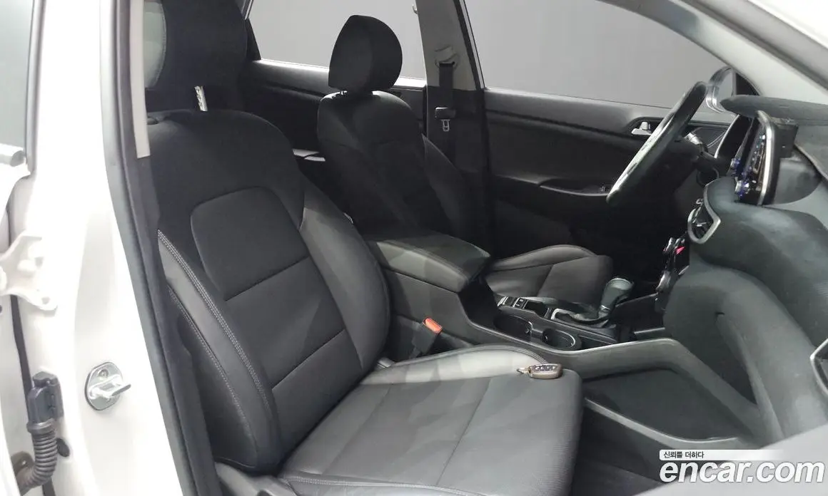 Hyundai Tucson 2019 1.6 автомат (гидро), фото 16