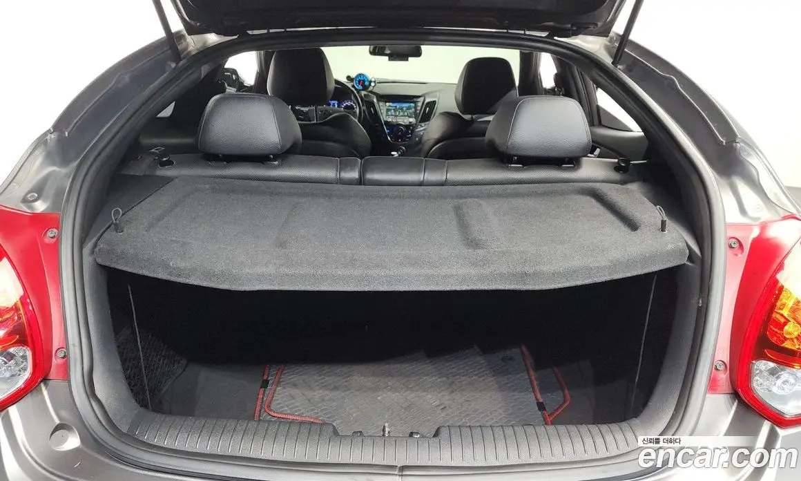 Hyundai Veloster 2014 1.6 механика, фото 20