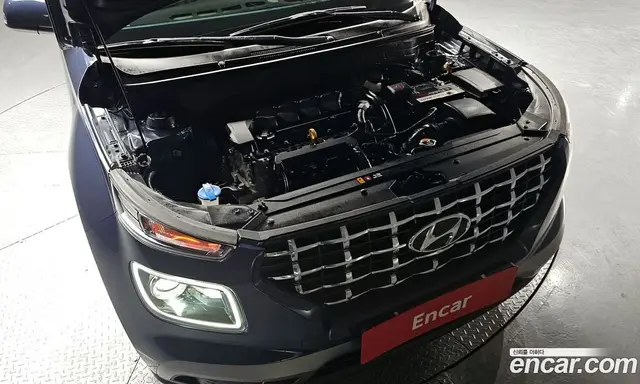 Hyundai Venue 2021 1.6 автомат (гидро), миниатюра 6