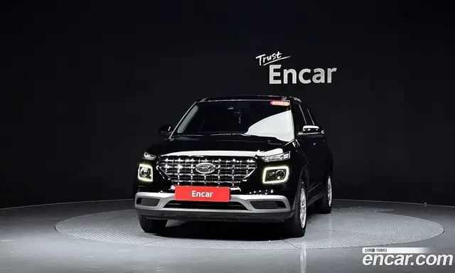 Hyundai Venue 2022 1.6 автомат (гидро), миниатюра 3