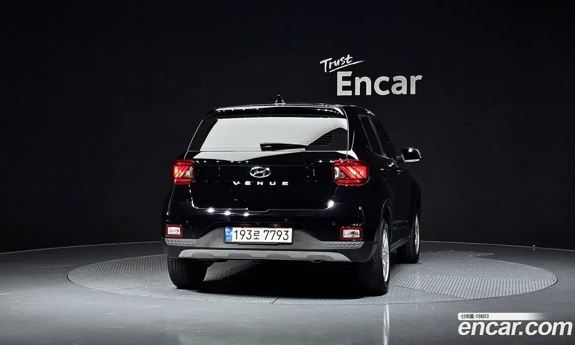 Hyundai Venue 2022 1.6 автомат (гидро), фото 4