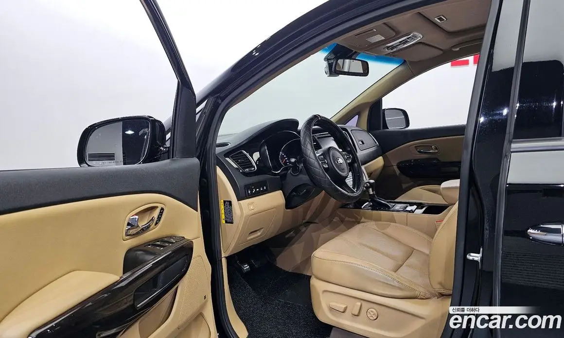 Kia Carnival 2017 3.3 автомат (гидро), фото 13