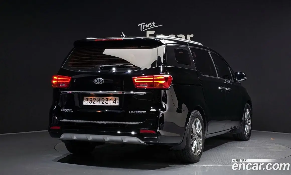 Kia Carnival 2018 2.2 автомат (гидро), фото 2 Kia Carnival 2018 2.2 автомат (гидро), фото 2