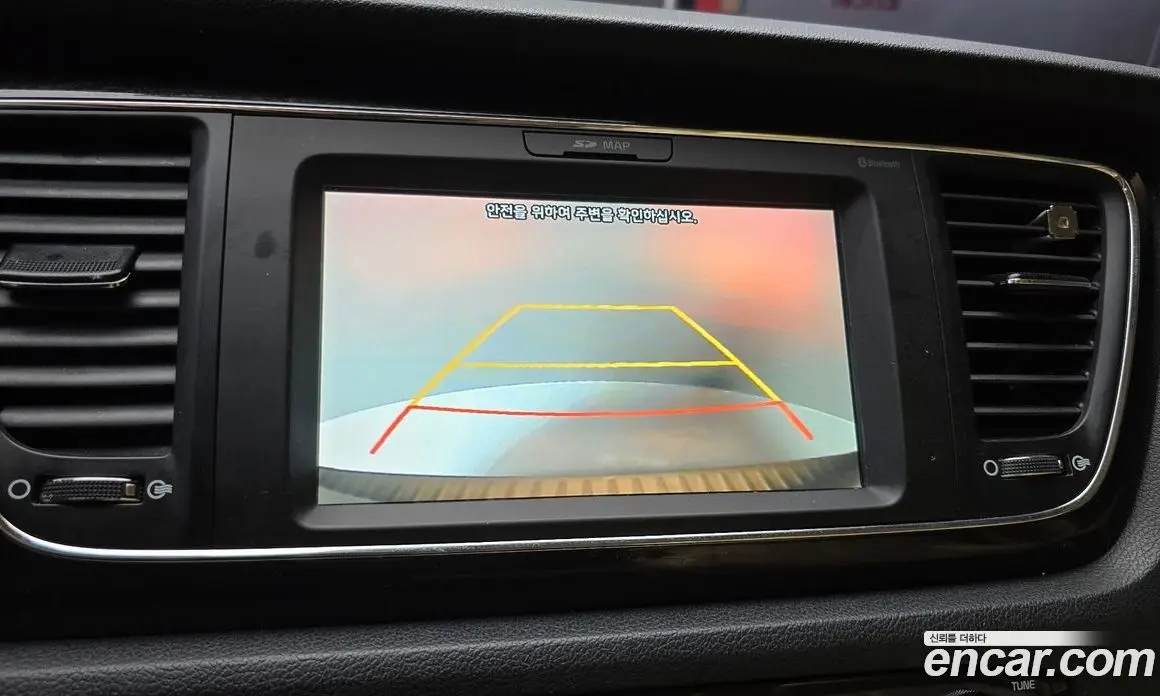 Kia Carnival 2018 2.2 автомат (гидро), фото 16 Kia Carnival 2018 2.2 автомат (гидро), фото 16