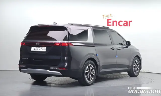 Kia Carnival 2020 2.2 автомат (гидро), миниатюра 2
