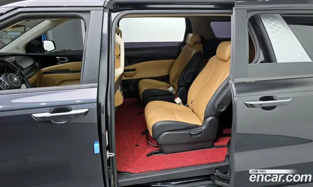 Kia Carnival 2020 2.2 автомат (гидро), миниатюра 11