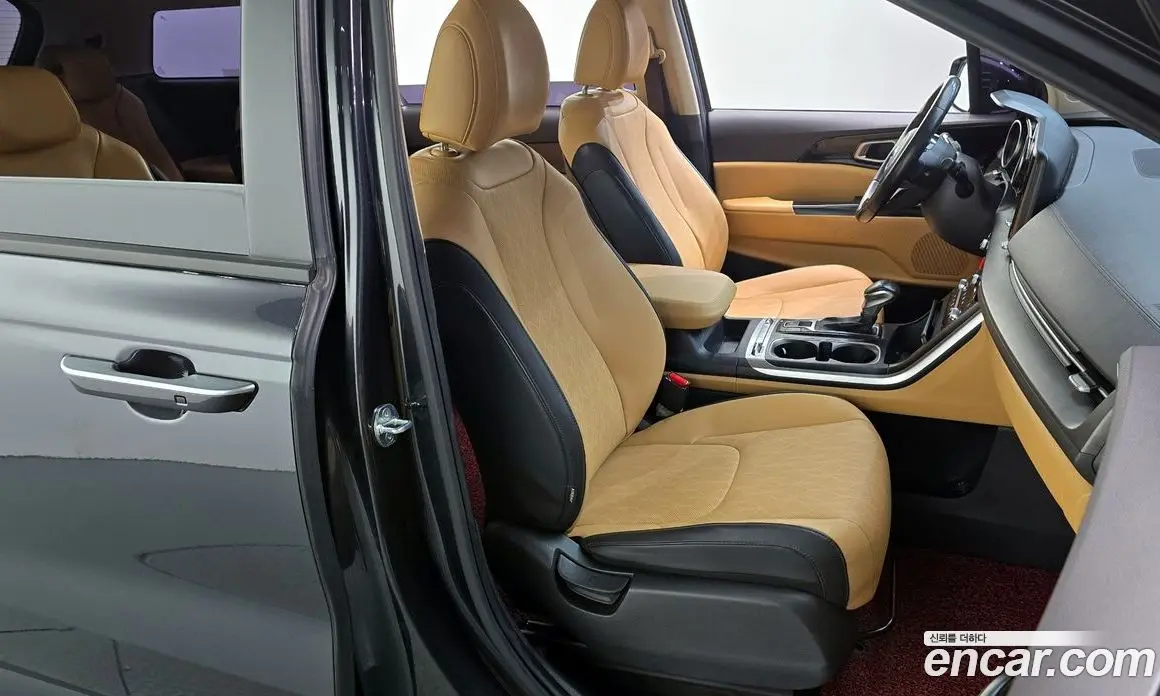 Kia Carnival 2020 2.2 автомат (гидро), фото 12