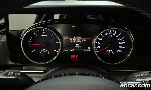 Kia Carnival 2020 2.2 автомат (гидро), миниатюра 8