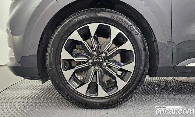Kia Carnival 2021 2.2 автомат (гидро), миниатюра 5