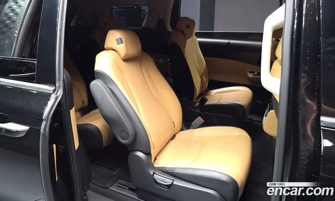 Kia Carnival 2022 2.2 автомат (гидро), фото 11