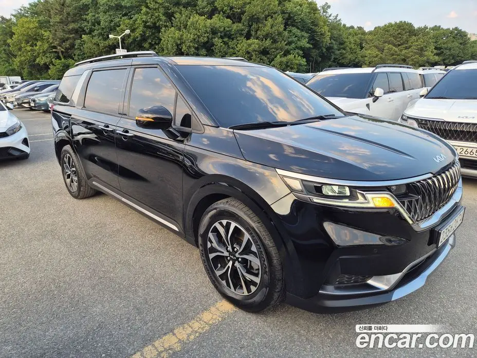 Kia Carnival 2022 2.2 автомат (гидро), фото 3 Kia Carnival 2022 2.2 автомат (гидро), фото 3