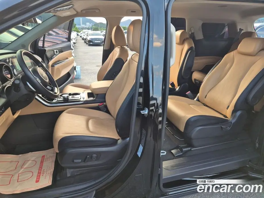 Kia Carnival 2022 2.2 автомат (гидро), фото 9 Kia Carnival 2022 2.2 автомат (гидро), фото 9