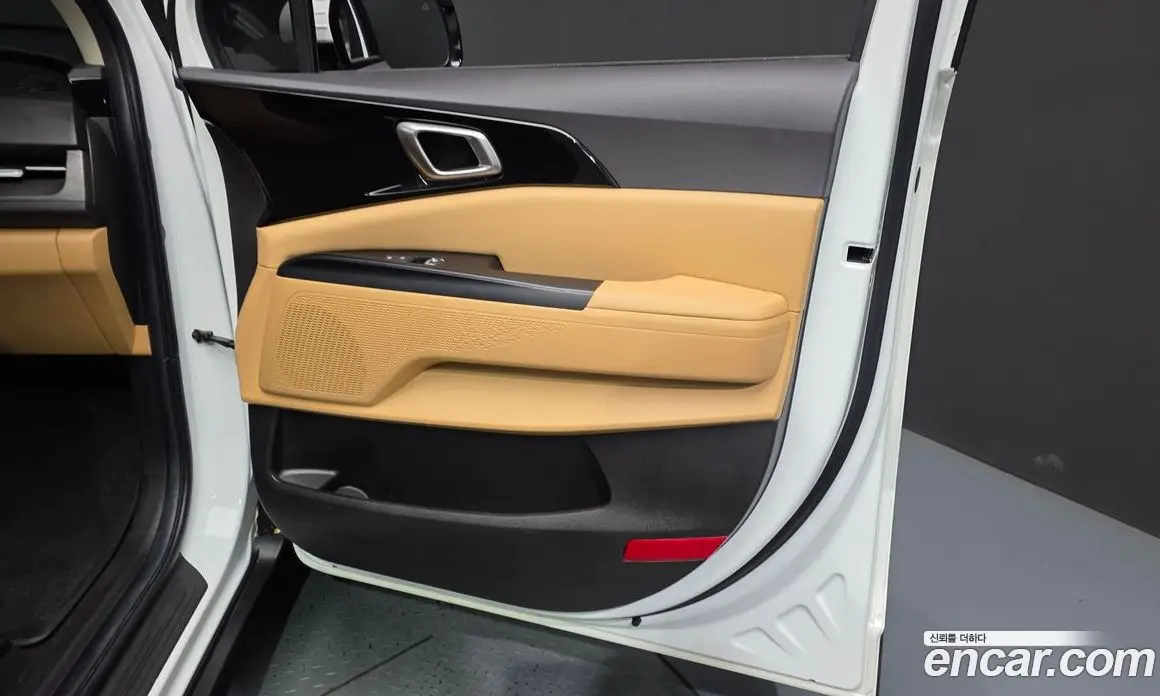 Kia Carnival 2022 2.2 автомат (гидро), фото 14 Kia Carnival 2022 2.2 автомат (гидро), фото 14