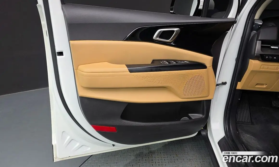 Kia Carnival 2022 2.2 автомат (гидро), фото 15 Kia Carnival 2022 2.2 автомат (гидро), фото 15