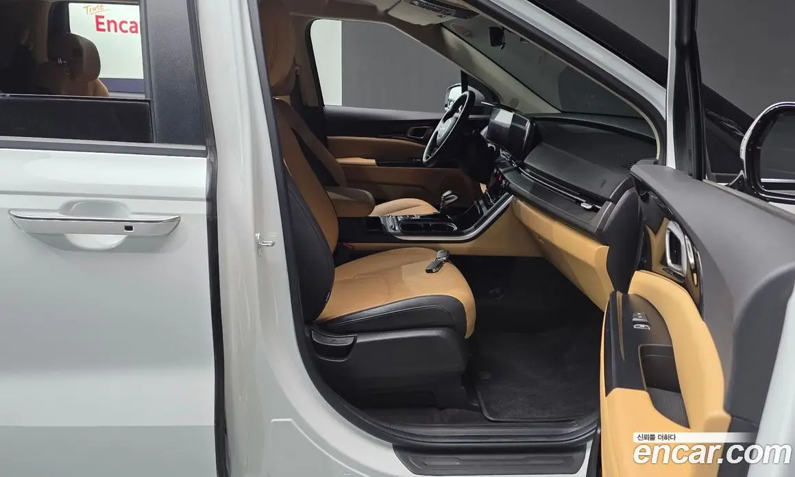 Kia Carnival 2022 2.2 автомат (гидро), фото 16 Kia Carnival 2022 2.2 автомат (гидро), фото 16