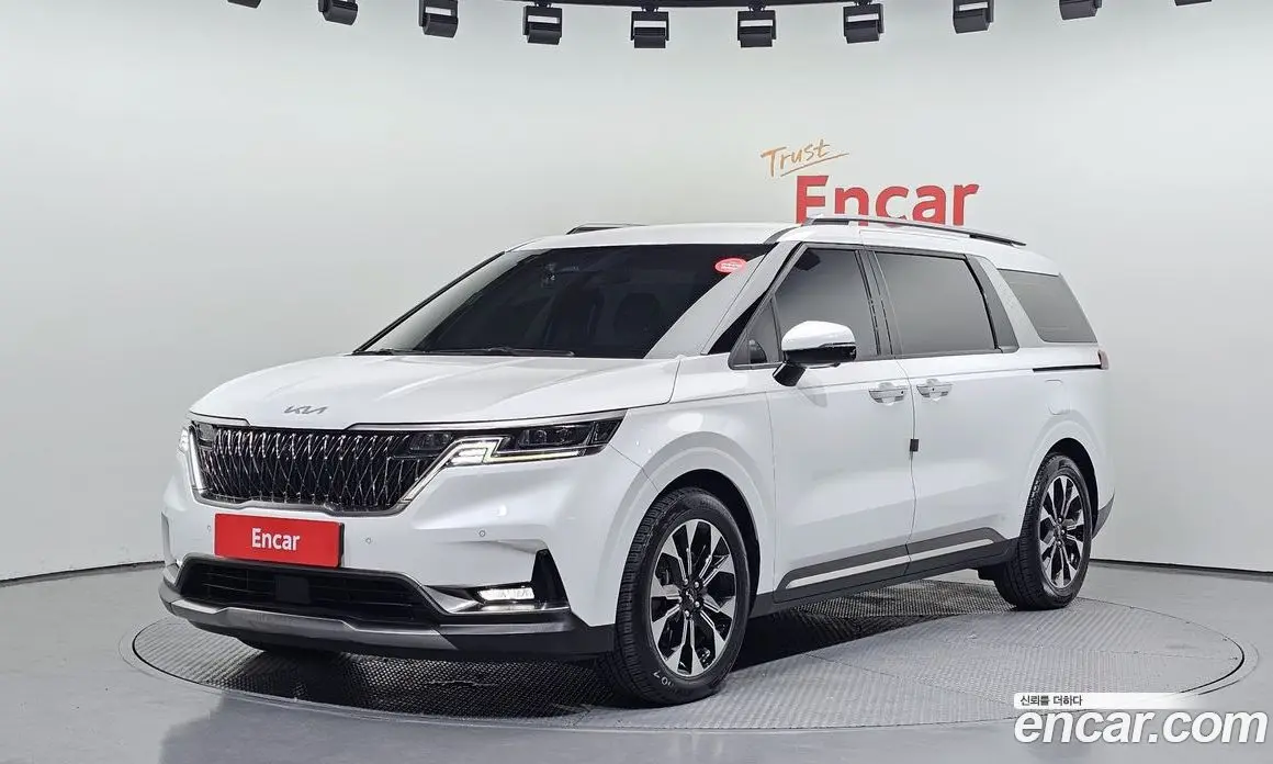 Kia Carnival 2022 2.2 автомат (гидро), фото 1 Kia Carnival 2022 2.2 автомат (гидро), фото 1