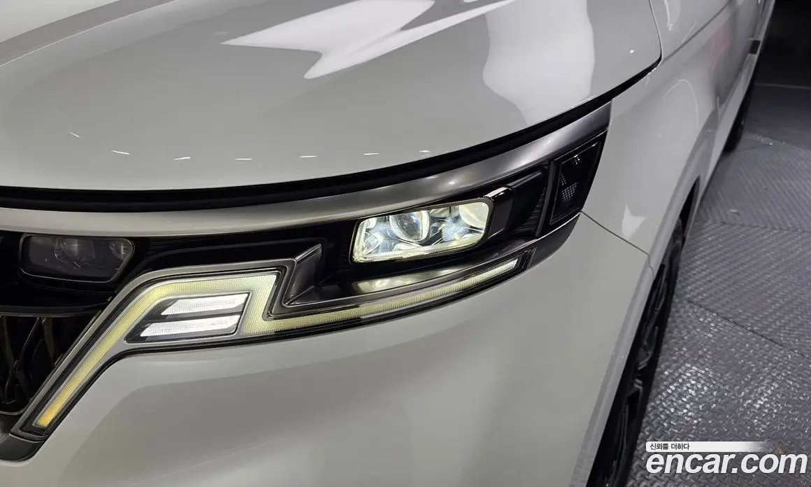 Kia Carnival 2022 2.2 автомат (гидро), фото 8 Kia Carnival 2022 2.2 автомат (гидро), фото 8