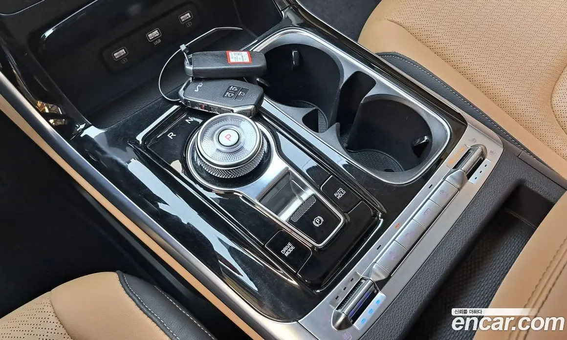 Kia Carnival 2023 2.2 автомат (гидро), фото 12