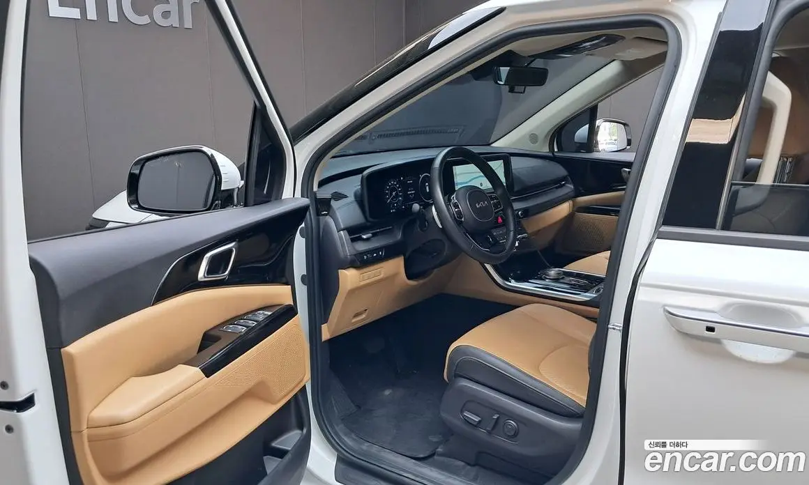 Kia Carnival 2023 2.2 автомат (гидро), фото 15