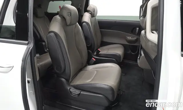 Kia Carnival 2024 2.2 автомат (гидро), миниатюра 12