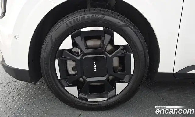 Kia Carnival 2024 2.2 автомат (гидро), миниатюра 5