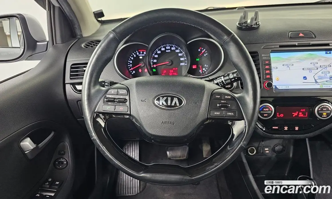 Kia Morning 2015 1.0 автомат (гидро), фото 13