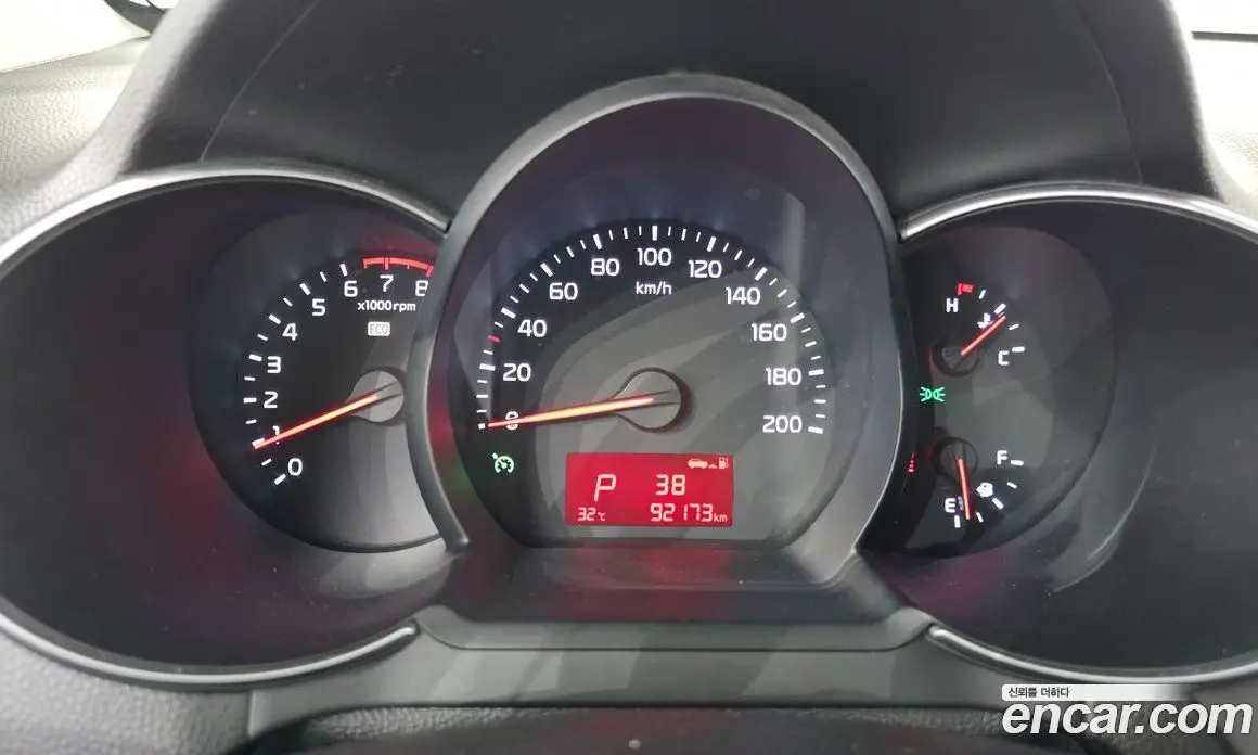 Kia Morning 2015 1.0 автомат (гидро), фото 8