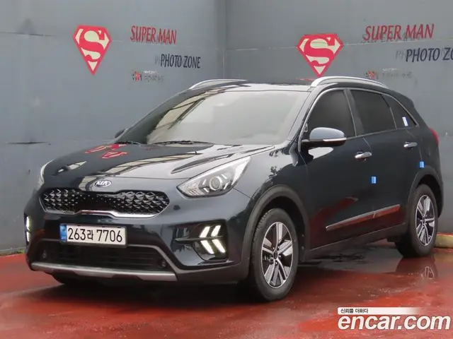 Kia Niro, 2021, 74 711 км