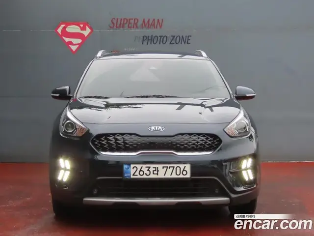 Kia Niro 2021 1.6 автомат (гидро), миниатюра 2