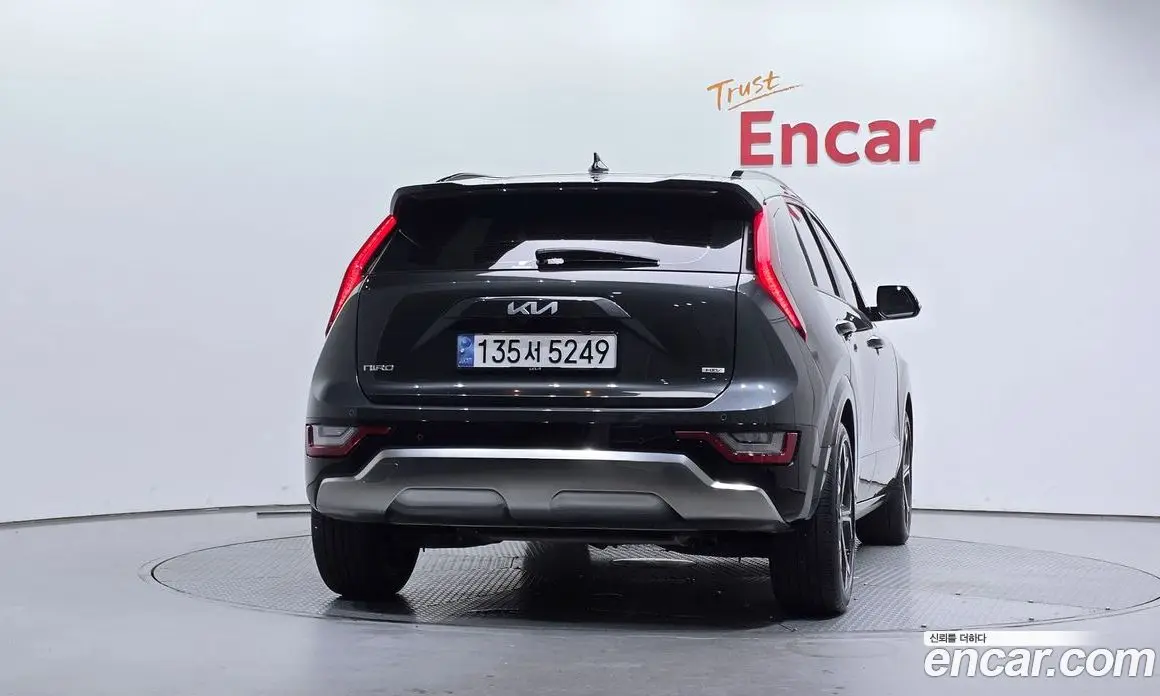 Kia Niro 2022 1.6 автомат (гидро), фото 4
