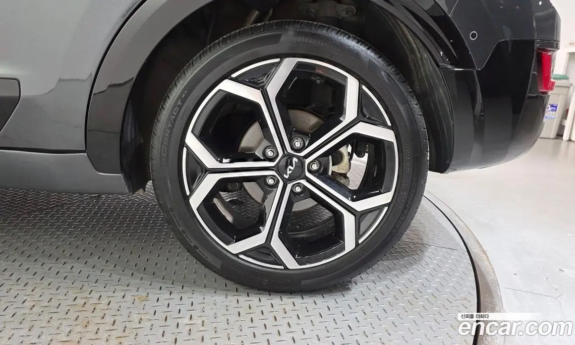 Kia Niro 2022 1.6 автомат (гидро), фото 7