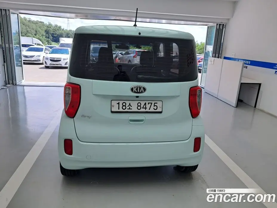 Kia Ray 2012 1.0 автомат (гидро), фото 3