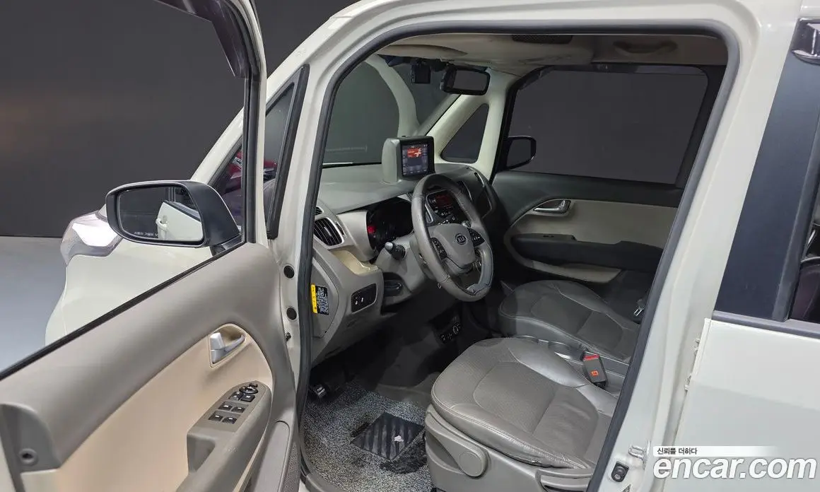 Kia Ray 2012 1.0 автомат (гидро), фото 10