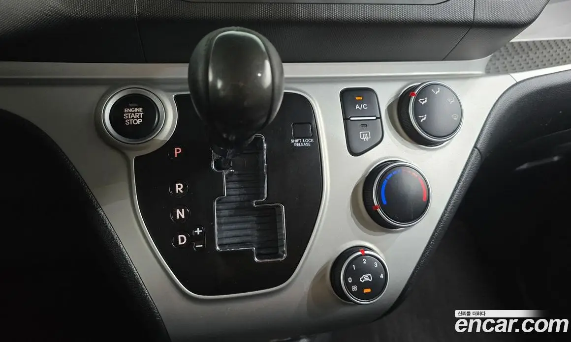 Kia Ray 2013 1.0 автомат (гидро), фото 12 Kia Ray 2013 1.0 автомат (гидро), фото 12