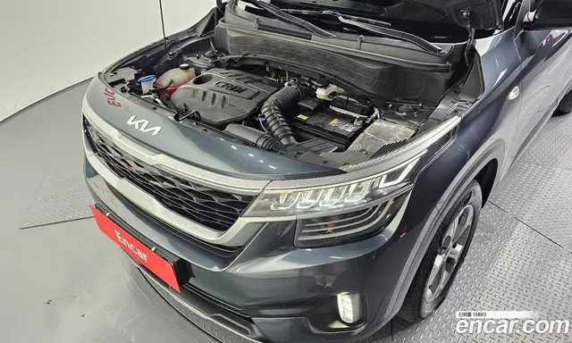 Kia Seltos 2021 1.6 автомат (гидро), миниатюра 6
