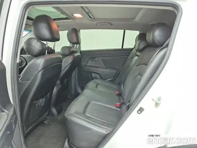 Kia Sportage 2011 2.0 автомат (гидро), миниатюра 12