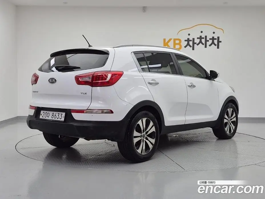 Kia Sportage 2011 2.0 автомат (гидро), фото 4