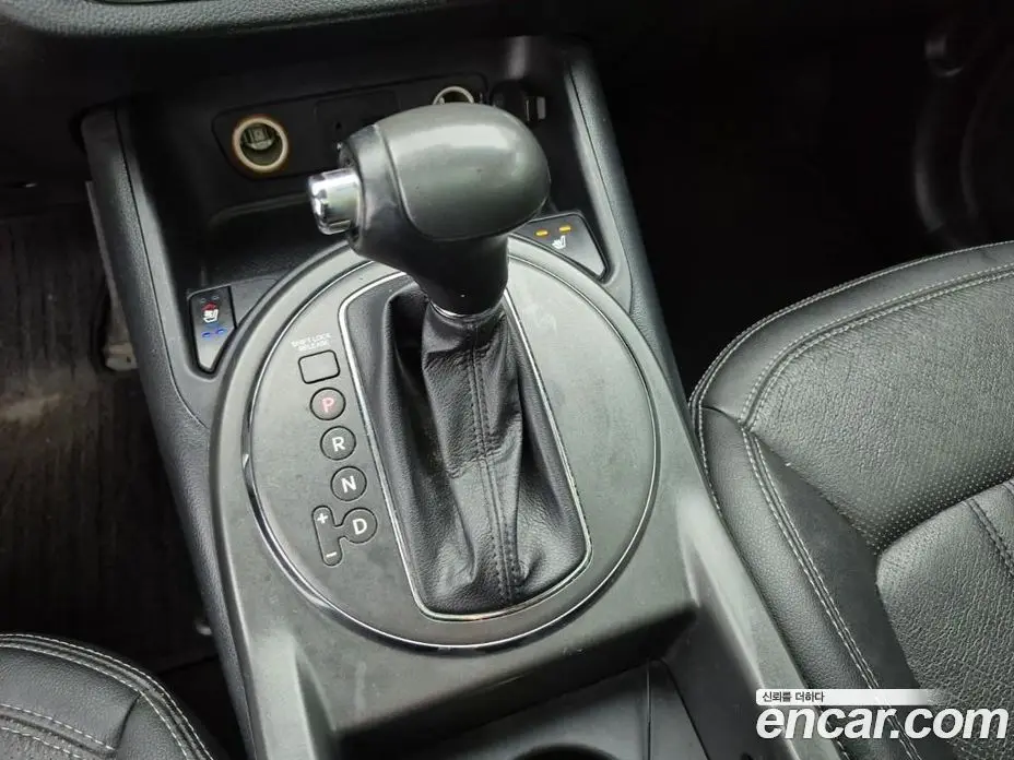 Kia Sportage 2011 2.0 автомат (гидро), фото 8