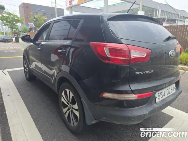 Kia Sportage 2013 2.0 автомат (гидро), миниатюра 2