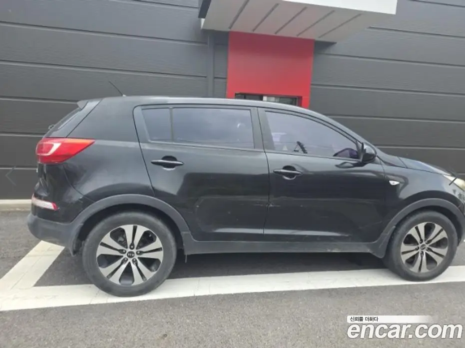 Kia Sportage 2013 2.0 автомат (гидро), фото 4