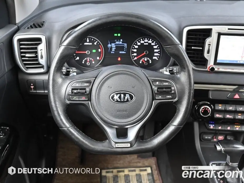Kia Sportage 2016 2.0 автомат (гидро), фото 13