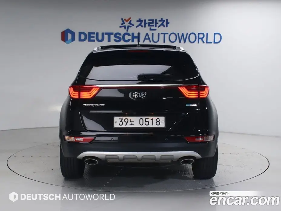 Kia Sportage 2016 2.0 автомат (гидро), фото 4