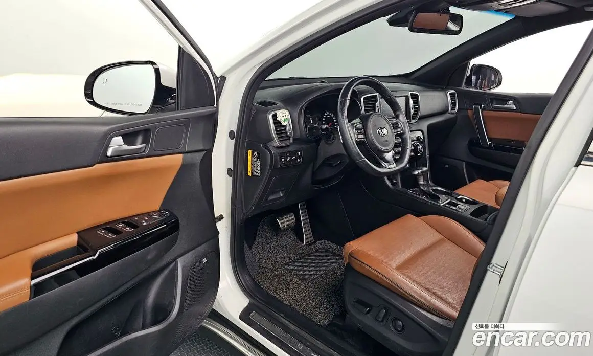 Kia Sportage 2017 2.0 автомат (гидро), фото 12