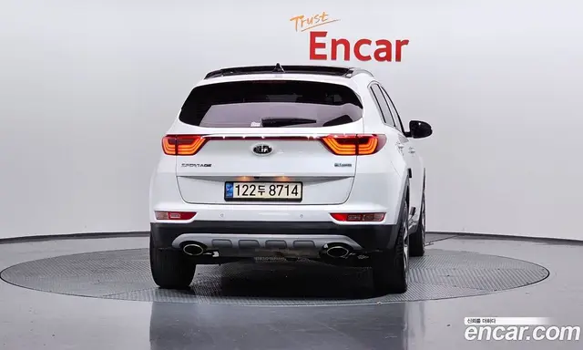 Kia Sportage 2017 2.0 автомат (гидро), миниатюра 4