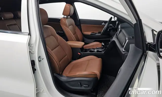 Kia Sportage 2017 2.0 автомат (гидро), миниатюра 10